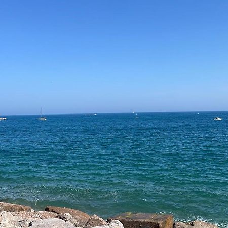Appartement T2, Climatise, Wifi, Parking Et Piscine Prives Sète Extérieur photo
