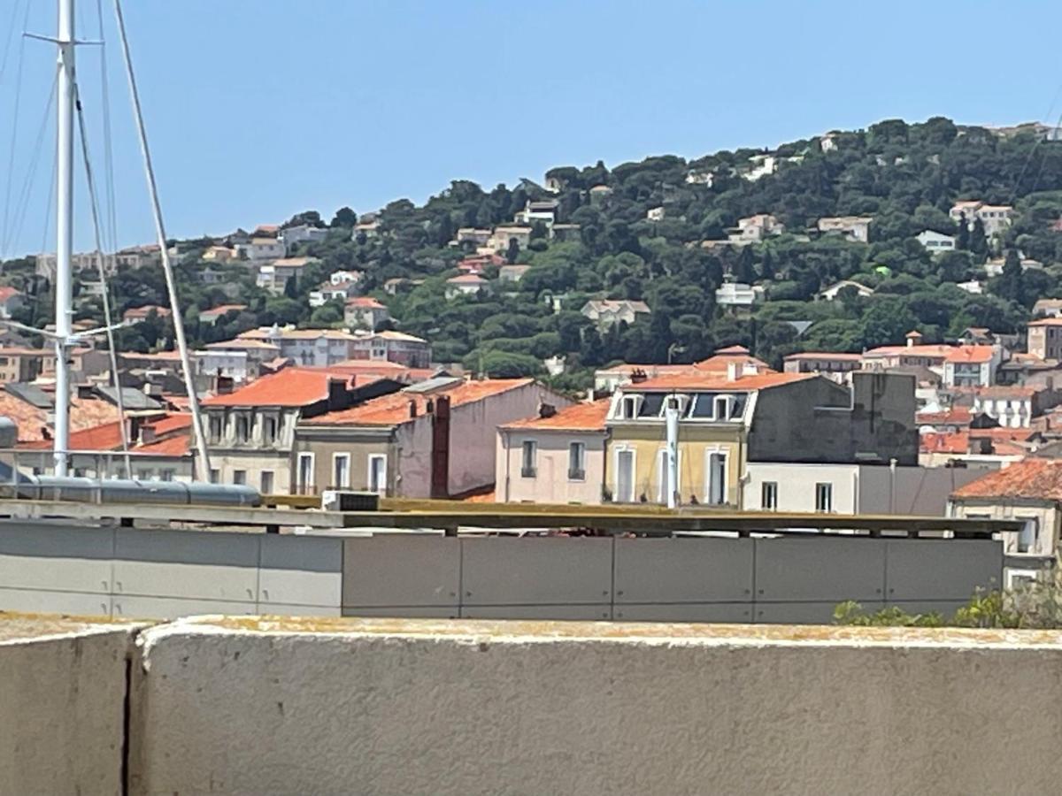 Appartement T2, Climatise, Wifi, Parking Et Piscine Prives Sète Extérieur photo