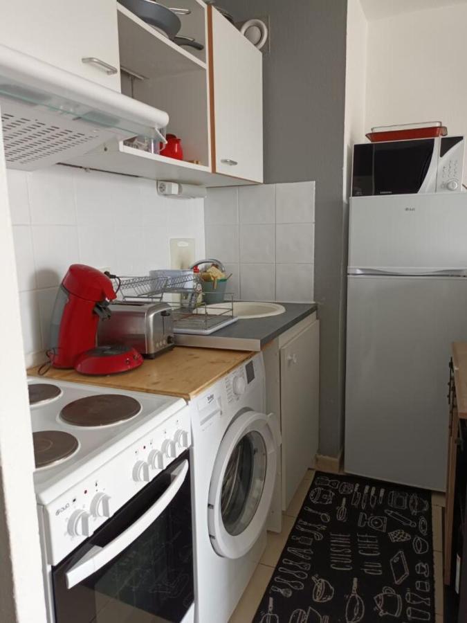 Appartement T2, Climatise, Wifi, Parking Et Piscine Prives Sète Extérieur photo